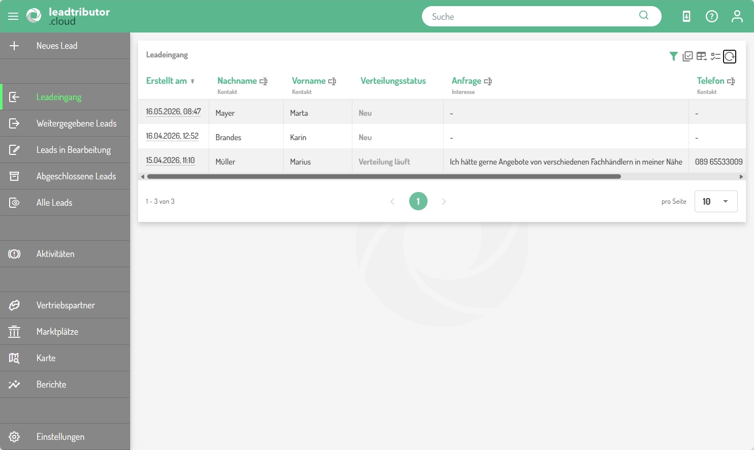 The leadtributor lead inbox: inbound end-customer inquiries with distribution status at a glance.